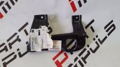 Крепление бампера. Mitsubishi Pajero, V83W, V85W, V86W, V87W, V88V, V88W, V93W, V95W, V96W, V97W, V98V, V98W Mitsubishi Montero, V83W, V85W, V86W, V87...
