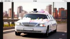 Lincoln Town Car. С водителем
