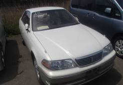 Пластик в ноги водителя на Toyota Mark 2 GX100. Toyota Mark II, GX100
