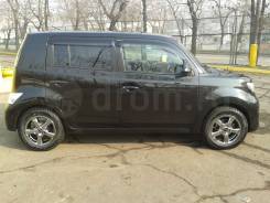 Toyota bB. Без водителя
