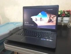 Samsung ATIV Book 5 530U4E. 14.1", ��� 8 ��, ���� 500���, WiFi: 1, Bluetooth: 1, ����������� �� 4��. ����