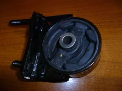 ������� ��������� ������ Febest TM-SV40RR 12371-64190, 12371-74480, 12371-74180 ����