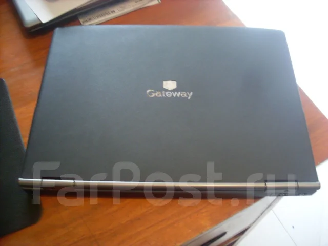 Gateway. 15.4", ���� 160���, WiFi: 1, Bluetooth: 1 ����