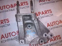 Кронштейн опоры двигателя. Mitsubishi Diamante, F31AK, F47A, F46A, F36A, F41A, F31A Mitsubishi Eclipse, D53A
