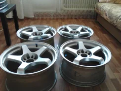 URAS. 9.0/8.0x17", 5x114.3, ET30/30 ����