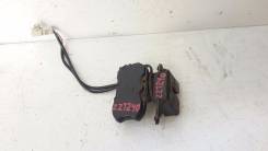 Замок крышки багажника. Toyota Wish, ANE11, ZNE10, ANE10, ZNE14 Toyota Caldina, AZT246, ST246, AZT241, ZZT241 Двигатели: 1ZZFE, 1AZFE, 1AZFSE, 3SGTE