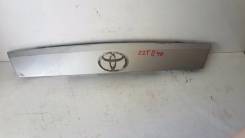 Замок крышки багажника. Toyota Caldina