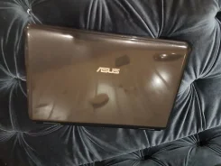 Asus K51AE. 15.6", 3 200����, ��� 2048 ��, ���� 320���, WiFi: 1, Bluetooth: 1 ����