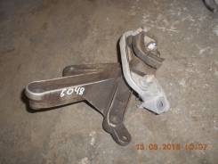 Подушка коробки передач. Renault Logan