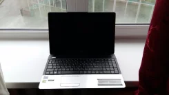 Acer Aspire E1-571G-53234G50Mnks. 15.6", 2,6����, ��� 4 ��, ���� 500���, WiFi, ����������� �� 2��.