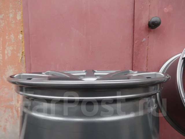 AVS Model T7. 10.0x18", 5x114.3, ET45, �� 73���. ����