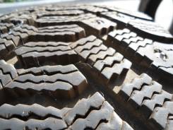 Goodyear UltraGrip 500. Зимние, шипованные, износ: 5%, 1 шт
