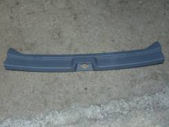 Панель замка багажника. Toyota Ipsum, ACM21, ACM26W, ACM26, ACM21W Двигатель 2AZFE