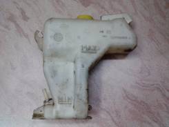 Расширительный бачок. Nissan Primera Nissan Almera Tino Nissan Almera Двигатели: YD22DDT, QG16DE, QG18DE, QR20DE, SR20DE, QG15DE