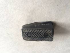 Подставка под ногу. Toyota Ipsum, SXM15, SXM10, SXM15G, CXM10 Toyota Nadia, ACN15, SXN15, ACN10, SXN10 Toyota Gaia, SXM10, CXM10, ACM10, ACM15, SXM15...