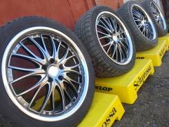 4 Racing. 8.0/9.0x19, 5x114.30, ET36/43