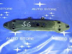 Балка под кпп. Subaru Forester, SG5, SG9, SG, SG9L Двигатели: EJ25, EJ20