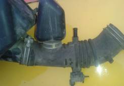 Патрубок воздухозаборника. Toyota Carina, ST215 Toyota Corona Premio, ST215 Toyota Corona, ST215, ST210 Toyota Caldina, ST198, ST210, ST195, ST215, ST...