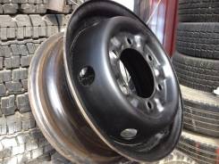 Грузовые диски 15" Isuzu, Nissan 6-ть отверстий из Японии. 5.5x15, 6x170.00, ЦО 132,0 мм.
