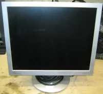 Fujitsu. 17" ����