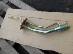 Горловина топливного бака. Toyota Cresta, JZX105, GX105, JZX100, JZX101, GX100, LX100 Toyota Mark II, LX100, JZX105, JZX101, GX105, GX100, JZX100 Toyo...