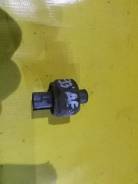 Датчик детонации. Toyota: Cynos, Yaris, Sprinter Trueno, Vitz, Corona, Crown, Avensis, Corolla Spacio, Chaser, Corsa, Corolla Levin, bB, GS300, Carina...
