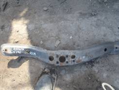 Балка под кпп. Toyota Crown, LS141 Двигатель 2LT