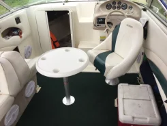 Rinker. 1998 ���, ����� 6,5��., ��������� ������������, 220��.�., ������ ����