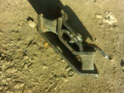 Подушка коробки передач. Isuzu Bighorn, UBS73GW Isuzu Wizard, UES73FW Двигатель 4JX1