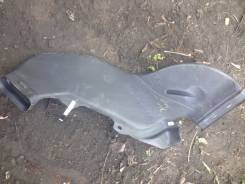 Патрубок воздухозаборника. Toyota: Hilux Surf, 4Runner, GX470, Land Cruiser Prado, FJ Cruiser Двигатели: 2TRFE, 5VZFE, 3RZFE, 1KDFTV, 1GRFE, 1KZTE, 2U...