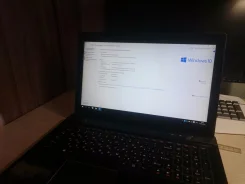 Lenovo IdeaPad Y580. 15.6", 2,6����, ��� 8 ��, ���� 1 000���, WiFi, Bluetooth, ����������� �� 5��. ����