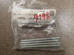 Крепление суппорта. Toyota Tundra, UCK52, UCK51, GSK50, UCK57, UCK56, UCK55, GSK51, UCK50, USK52, USK51, USK56, USK55, USK57, USK50 Toyota Land Cruise...