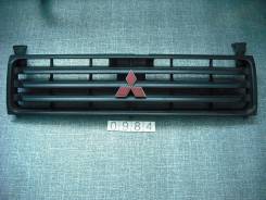 Решетка радиатора. Mitsubishi Pajero, V46V, V26WG, V44WG, V26W, V44W