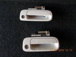 Ручка двери внешняя. Toyota Cresta, JZX100, JZX101, GX100, GX105, JZX105 Toyota Mark II, JZX105, GX105, JZX100, GX100, JZX101 Toyota Chaser, GX100, JZ...