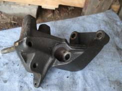 Кронштейн опоры двигателя. Mitsubishi Mirage, CA2A, CA1A, CB2A, CB1A Mitsubishi Lancer, CB2A, CA1A, CA2A, CB1A Mitsubishi Libero, CB2V, CD2V, CB1V, CB...