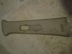 Накладка на стойку. Toyota Corolla, NDE120, CDE120, ZZE123, ZZE122, ZZE121, ZZE120 Двигатели: 2ZZGE, 3ZZFE, 1ZZFE, 1CDFTV, 1NDTV, 4ZZFE