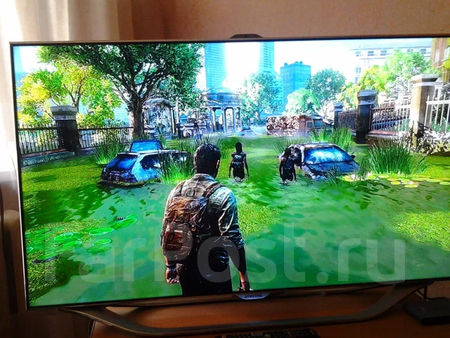 Sony PlayStation 3 Super Slim ����