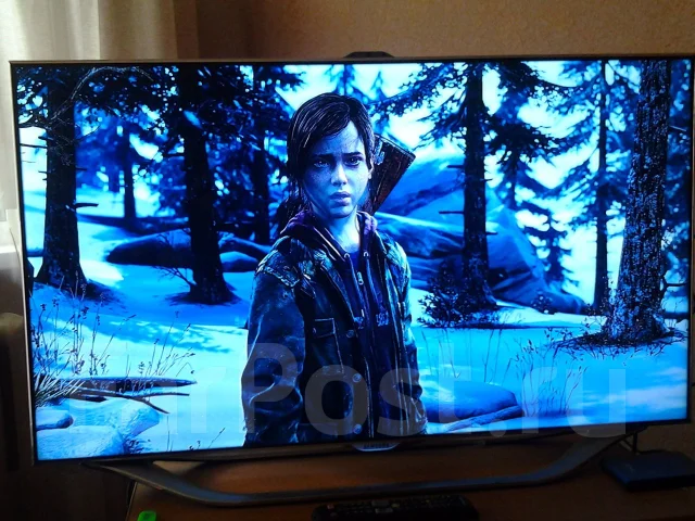 Sony PlayStation 3 Super Slim ����