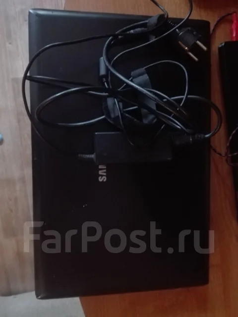 Samsung R719. WiFi: 1 ����