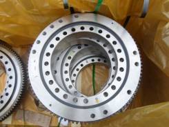 Опорно-поворотный подшипник на кму SOOSAN SCS736LII B13178