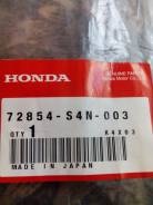 Уплотнитель двери багажника. Honda HR-V