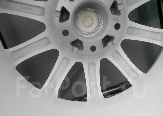 TGRACING L015. 7.5x17", 5x114.3, ET40, �� 73,1���. ��� ����� �� ���������� ����