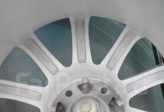 TGRACING L015. 7.5x17", 5x114.3, ET40, �� 73,1���. ��� ����� �� ���������� ����