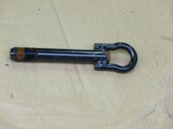 Крюк буксировочный. Toyota: Ractis, ist, Prius C, Vitz, Porte, Scion, Camry, Probox, Yaris, Spade, Prius, Succeed, Verso, Belta, Aqua Двигатели: 1NRFE...