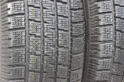 Pirelli Winter Ice Storm. Зимние, без шипов, 2007 год, износ: 10%, 4 шт