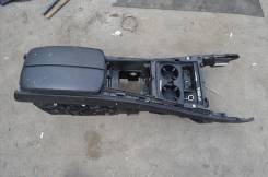 Подлокотник. BMW X5, E70