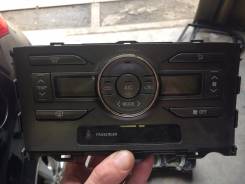 Блок управления климат-контролем. Toyota Auris, NZE151