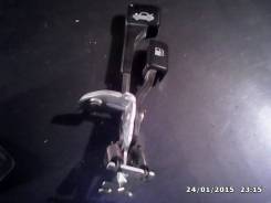 Ручка открывания бензобака. Mitsubishi Galant, E72A, E53A, E64A, E54A, E57A Двигатели: 4D68, 6A12, 4G93, 6A11