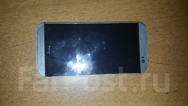 HTC One. �/� ����