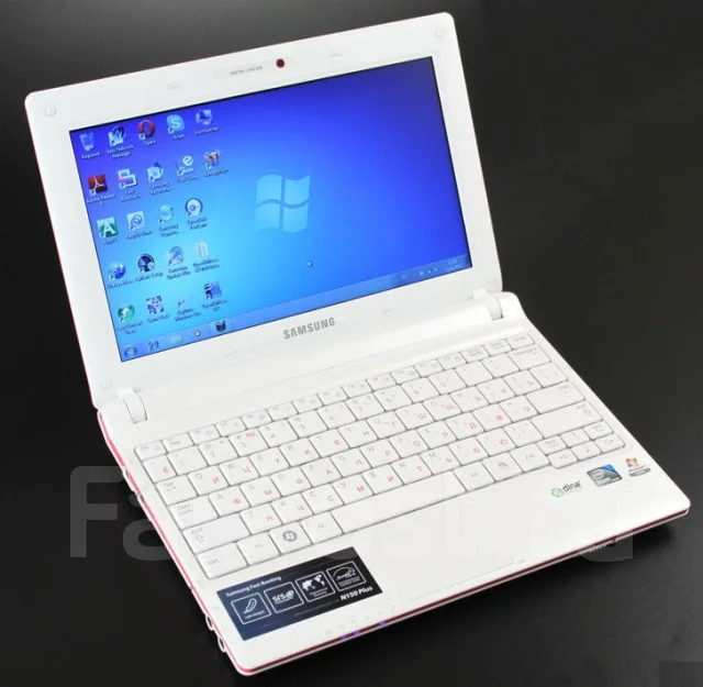 Samsung N150 Plus. 10.1", 1,7����, ��� 2048 ��, ���� 160���, WiFi: 1, ����������� �� 4��. ����